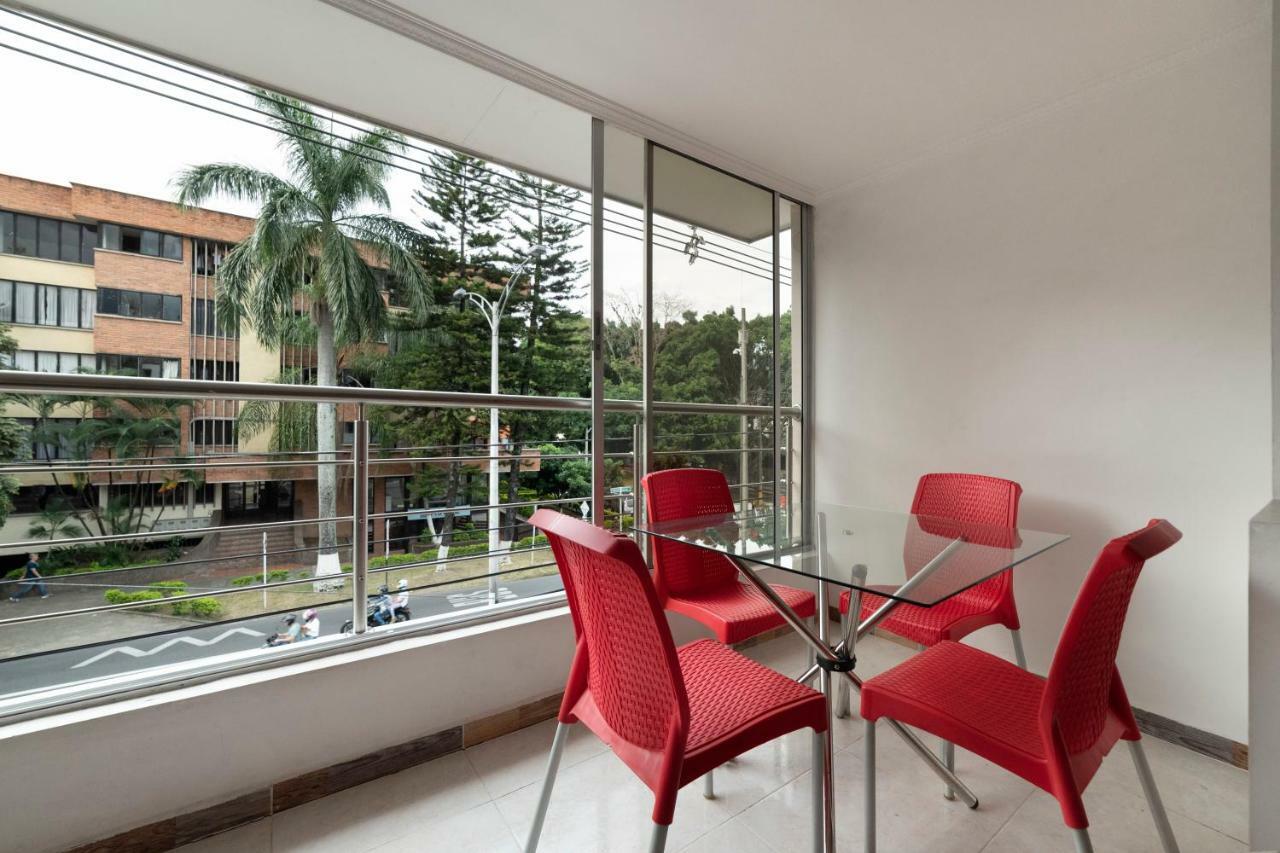 Ayenda 1238 Nuevo Colombia Otel Medellín Dış mekan fotoğraf